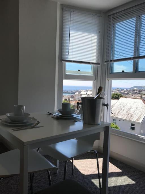 Modern Studio Apartment With Harbour Views Hikkaduwa Dış mekan fotoğraf